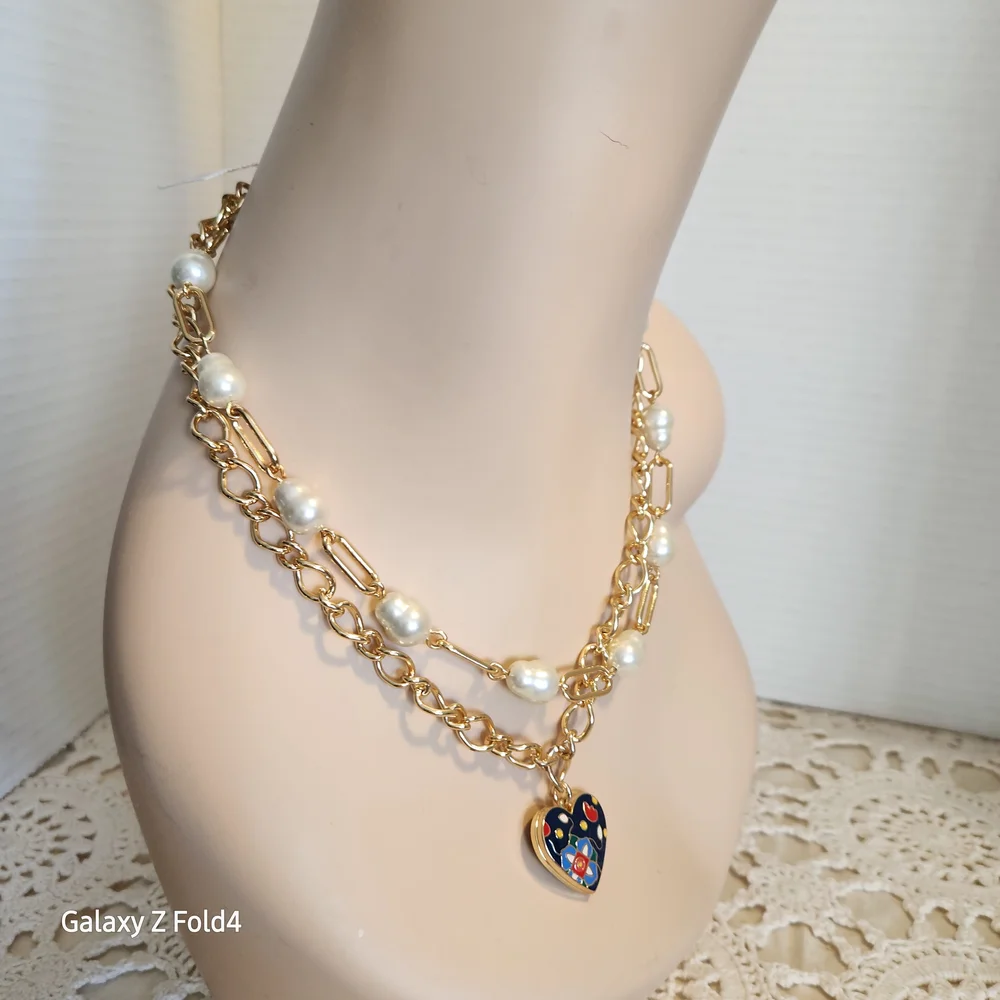Talbots Gold and Pearl Necklace with Heart Pendant - Picture 13 of 14